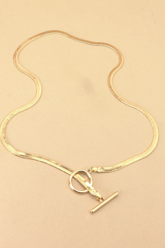 The Gold Snake Chain With Toggle