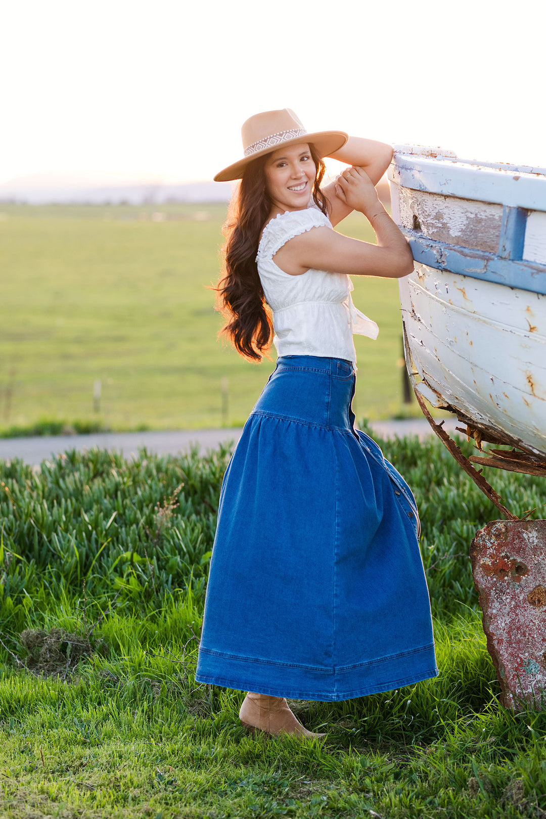 The Chantilly White Tie Front Top