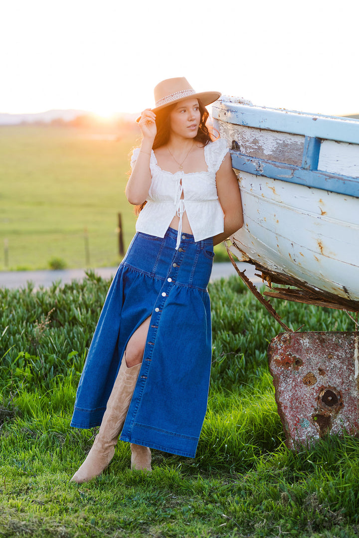 The Chantilly White Tie Front Top