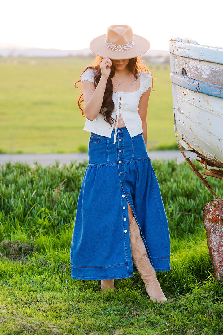 The Chantilly White Tie Front Top