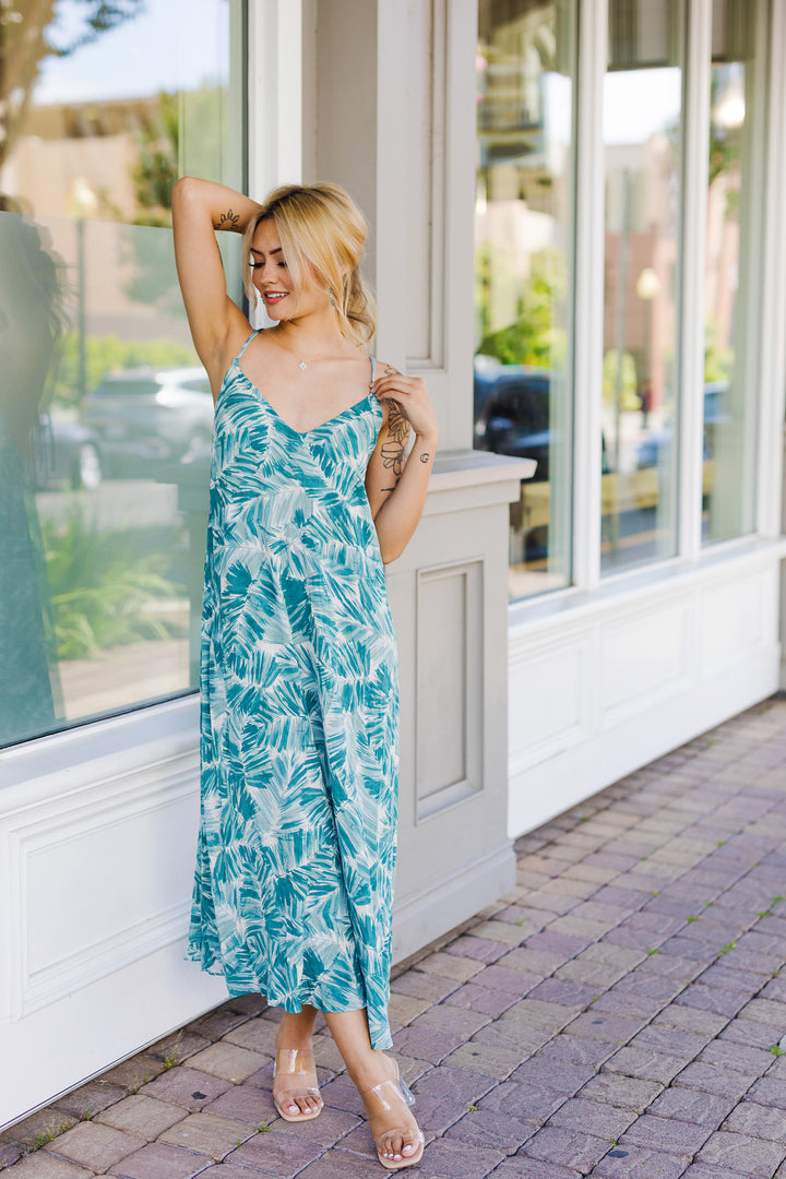 The White Sands Green Tropical Print Maxi Dress