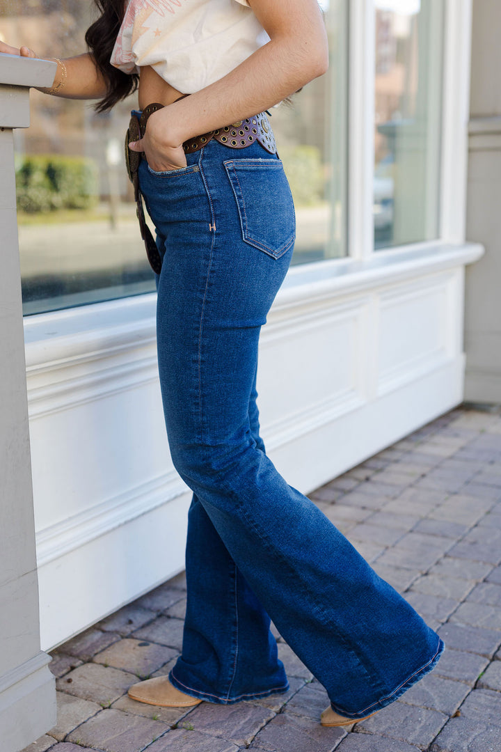 The Sierra Dark Wash Bootcut Happi Jeans by Hidden